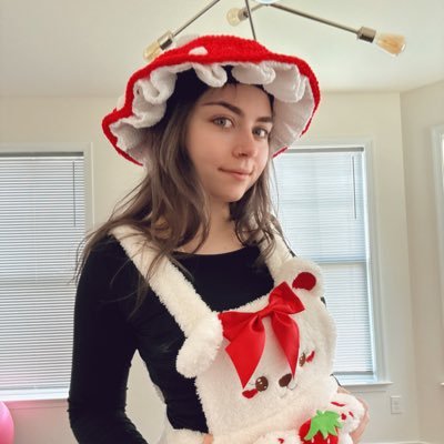 Lin_Living_Life's profile picture