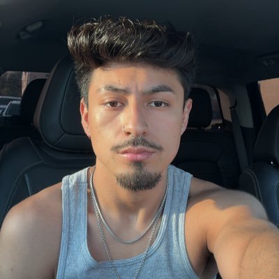 B R Y A N 🦂's profile picture