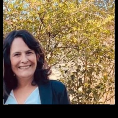 Renata LT's profile picture