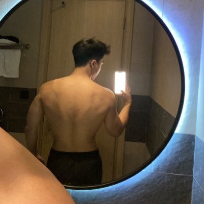 LT's profile picture