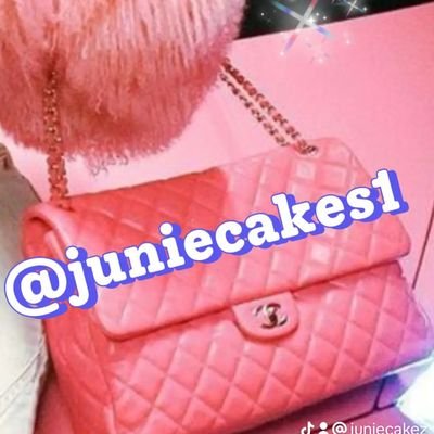 Junie Cakes (Juniecakesboo)'s profile picture