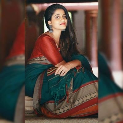 Logical_Girl...😎's profile picture
