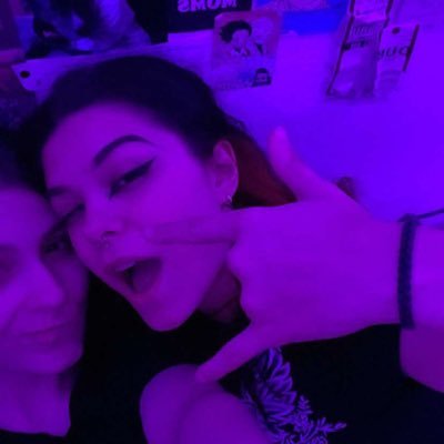 Domina Chloé & Julie 👯♀️'s profile picture