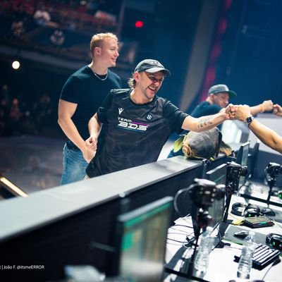 tomjsherlock's profile picture
