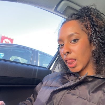 _Pvrisxox's profile picture