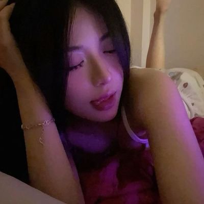 mubell ᡣ𐭩's profile picture