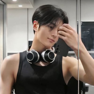 burniengjjy's profile picture