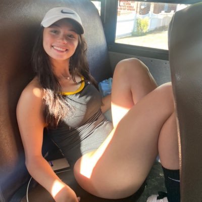 iLoveBops's profile picture