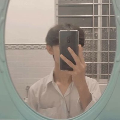 manhhunnn's profile picture