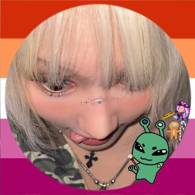 #1 dc high note lesbian stan always with deukae's profile picture
