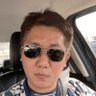 ผู้ชายกลางๆ 的头像