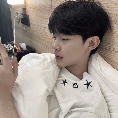 小余(互推's profile picture