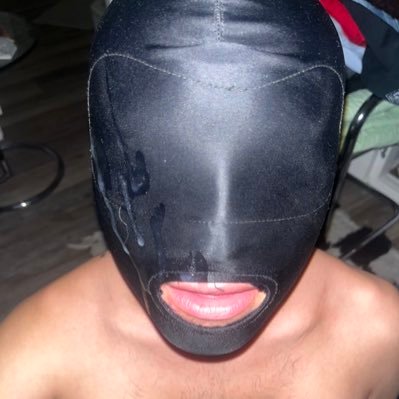 throatingoatin's profile picture