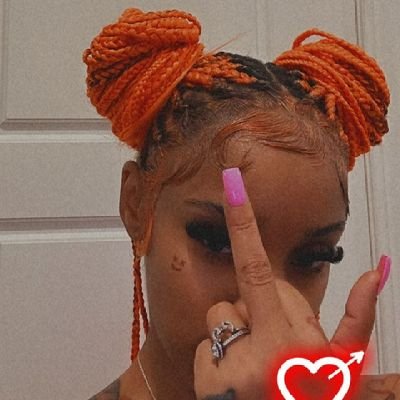 Midgetqueenn1's profile picture