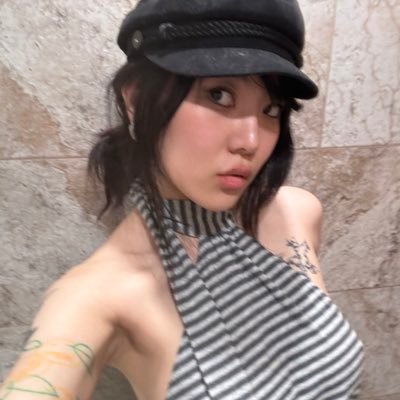 ashley's profile picture