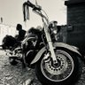 Фото профиля howard