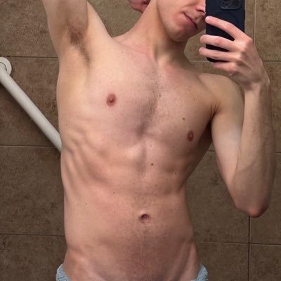 substudent126's profile picture