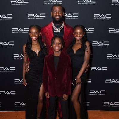 T. Stead 🎤🎧's profile picture