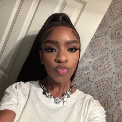 prettygirll's profile picture