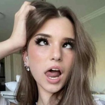 ChavQueen 😼's profile picture