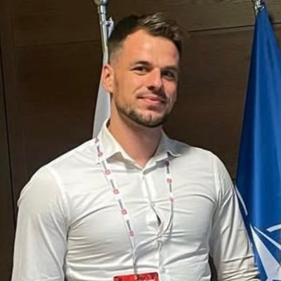 Dominik Serwacki 🇵🇱 ✍️ 🌍's profile picture
