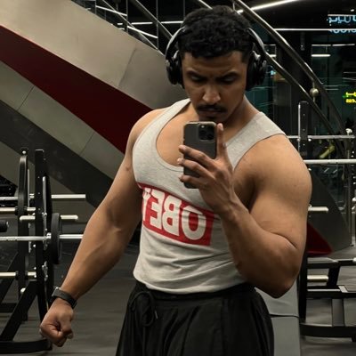 𝒌𝒉𝒂𝒎𝒆𝒔's profile picture