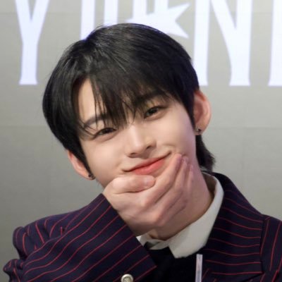 ํจํจ๐ฆฆ's profile picture