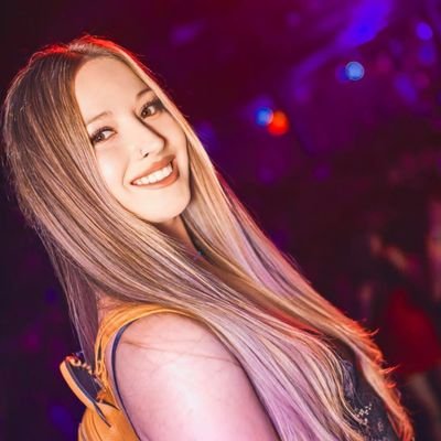 anahiisanchez_oficial's profile picture