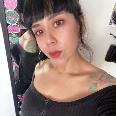 Ana Kush Coneja 🐰🖤's profile picture