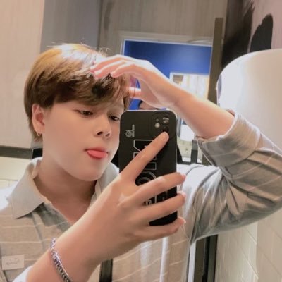 Z.zin1128's profile picture
