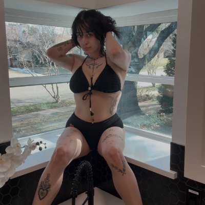 dariadoubleday's profile picture