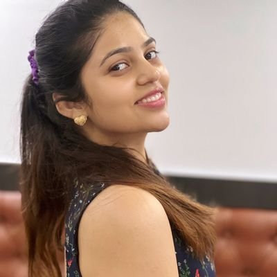 JananiiVenkat's profile picture