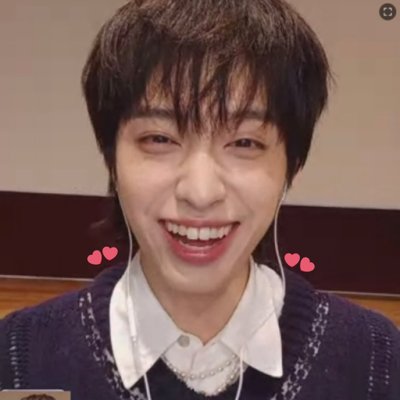 파라 🐥🍉's profile picture