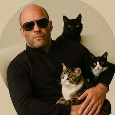 ririatmo's profile picture