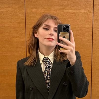 lucy ford 🍊's profile picture