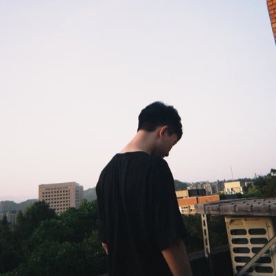 shibawoofwoof's profile picture