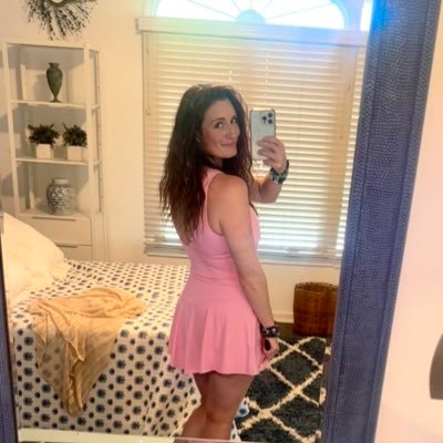 Nikki Noelle's profile picture