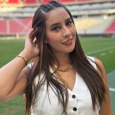 💕María Padilla 🎙️'s profile picture