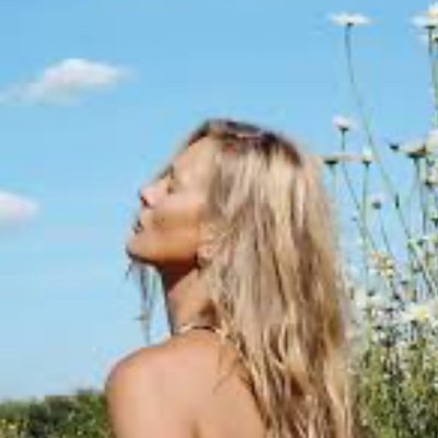 Vanessa 🌹's profile picture