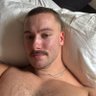 tom ✮'s profile picture