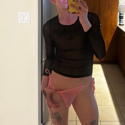 TwinkyZaddyMTL's profile picture