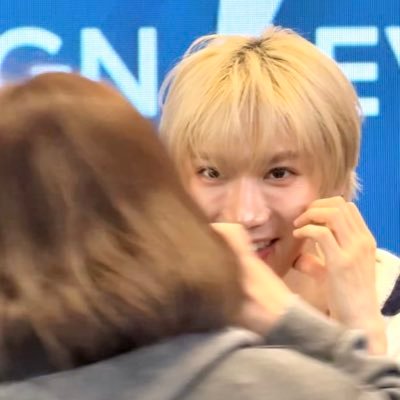 𝙏𝙚𝙣vely² 𝗛𝗶𝗱𝗲𝘀𝗼𝗻𝗴𝟭𝟬𝟬𝟭🐈⬛'s profile picture