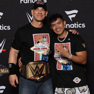 THENEXTBlGTHlNG's profile picture