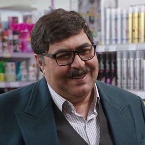 هوشنگ شرافت's profile picture