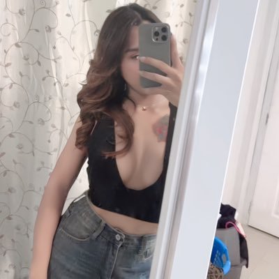 ฟ้า💚's profile picture