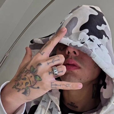 micaela 𓆰𓆪's profile picture