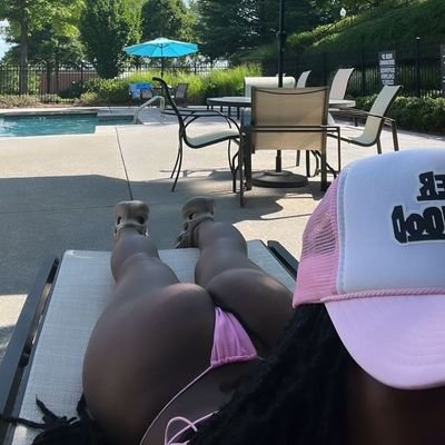 🪬✨'s profile picture