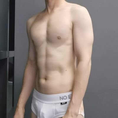caged_0m's profile picture
