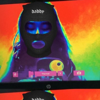 b︪𝐈͠℮͠ ⭑'s profile picture