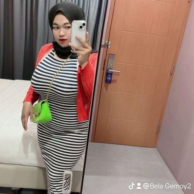 simelsemok20's profile picture